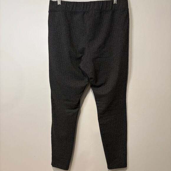 Old Navy Women's Stevie Pants Pull On Pants Elastic Stretch Large Gray Chevron - Picture 3 of 6